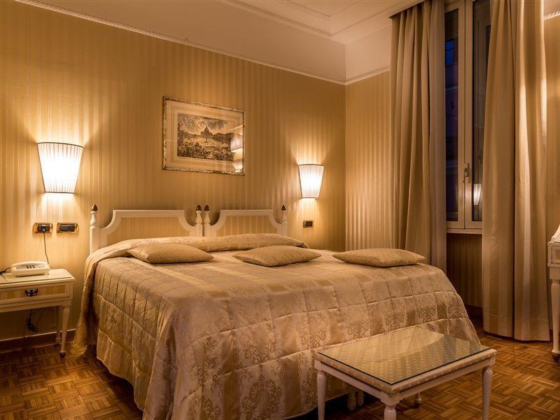 Hotel Cecil Rom Exteriör bild